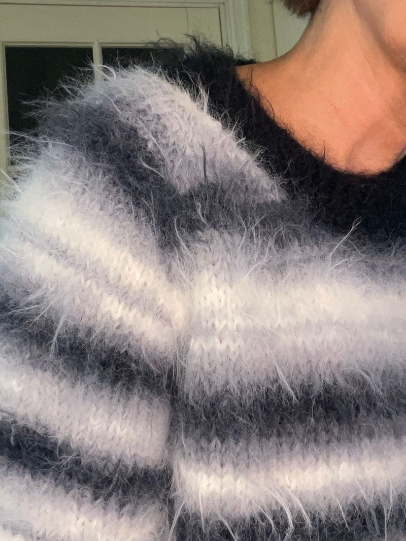Fluffy Sweater.Oppskrift